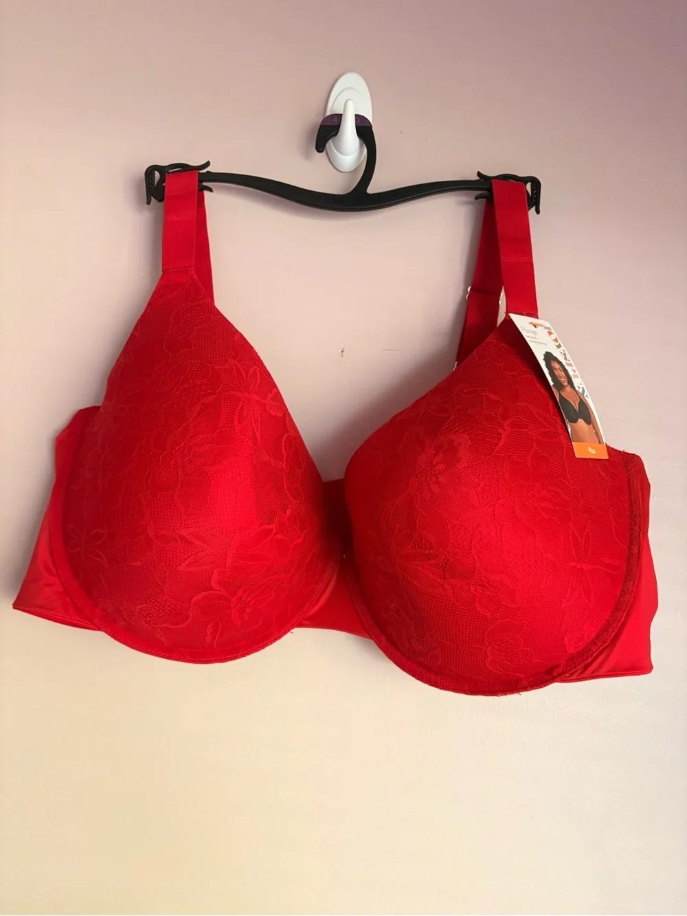 Joyspun NWT Floral Lace T-Shirt Bra in Red